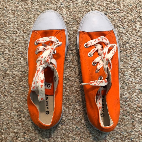 Airwalk Shoes - Airwalks bright orange